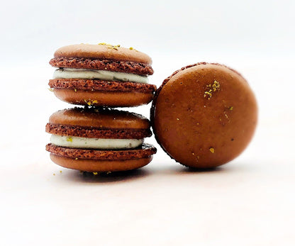 Vegan Hazelnut Pistachio Macarons - Macaron Centrale4 Pack