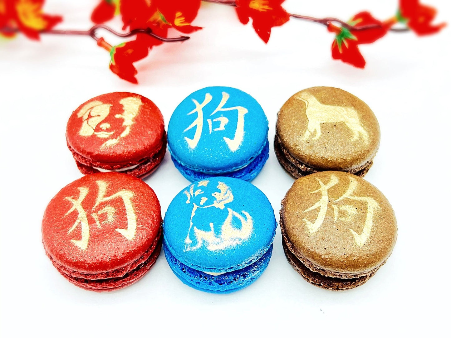 Year of The Dog | Assorted French Macaron decorated with Gold Dust - Macaron CentraleVariety6 Pack