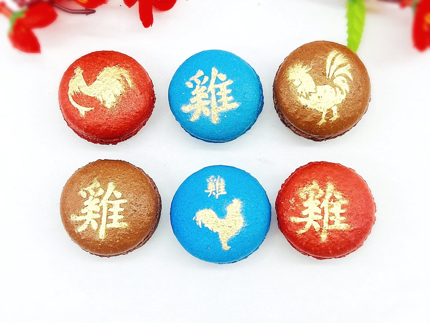 Year of The Rooster | Assorted French Macaron decorated with Gold Dust - Macaron CentraleVariety6 Pack