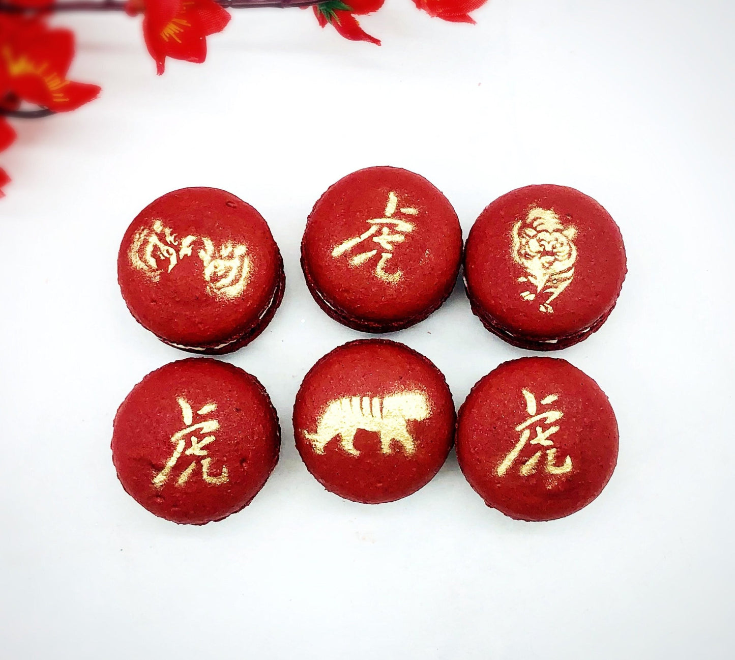 Year of The Tiger | Red Velvet Macaron decorated with Gold Dust - Macaron Centrale6 Pack